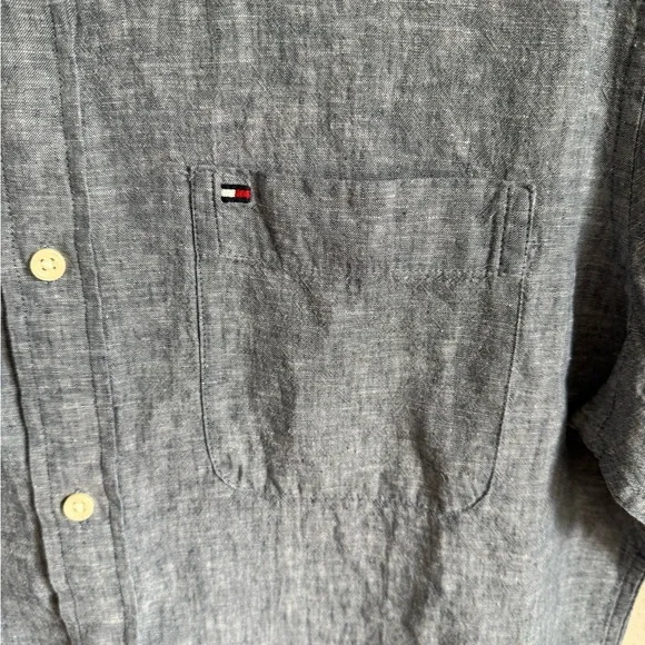 Men’s M Blue Tommy Hilfiger Regular Fit Preppy Casual Travel Shirt Sleeve Shirt - Picture 2 of 6